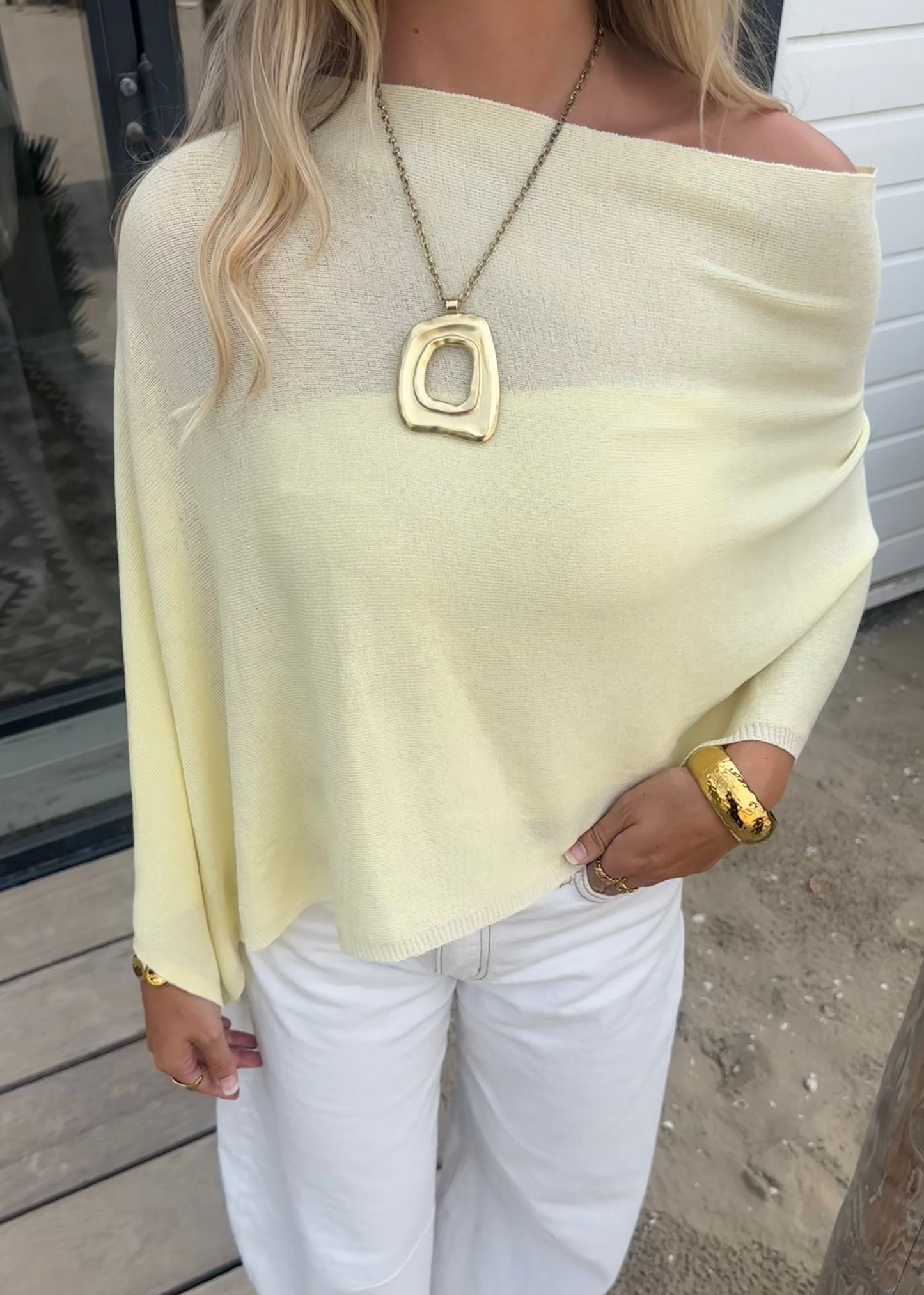 Lily Cape/Poncho Yellow