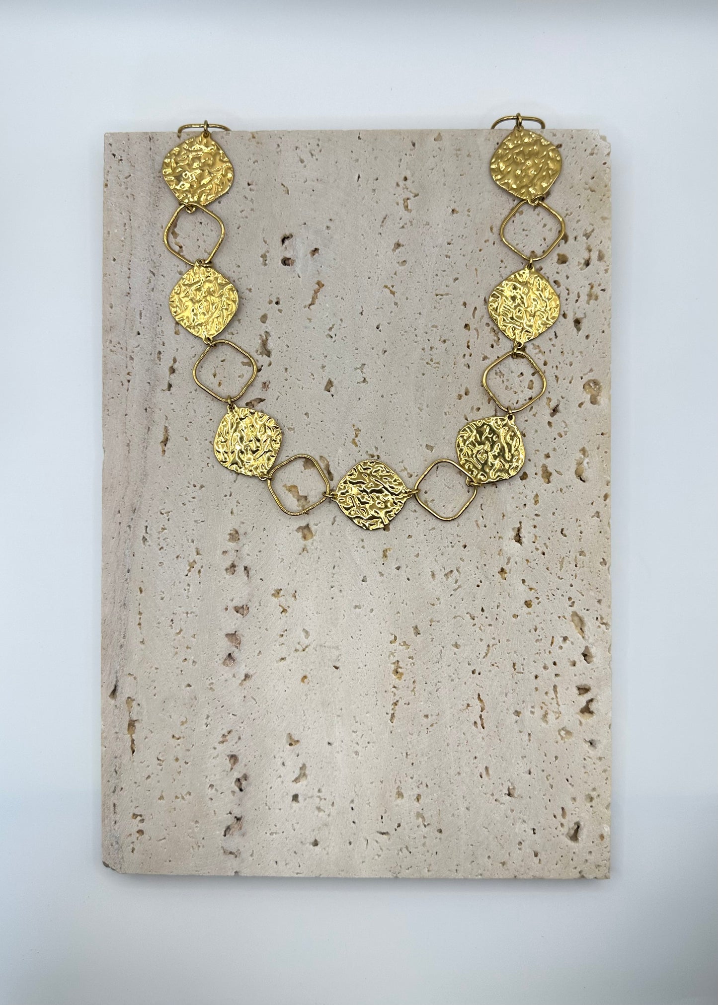 Abby Necklace Gold