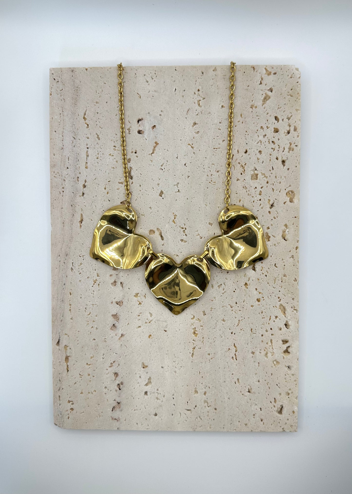 Lovi Triple Love Necklace Gold