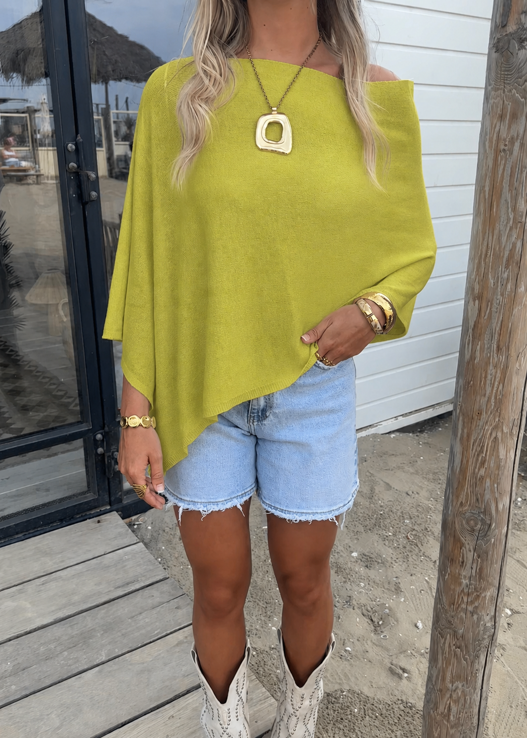 Lily Cape/Poncho Green