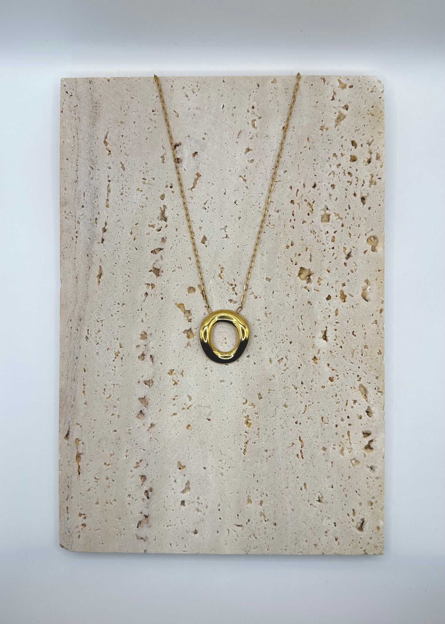 Nova Donut Necklace Gold